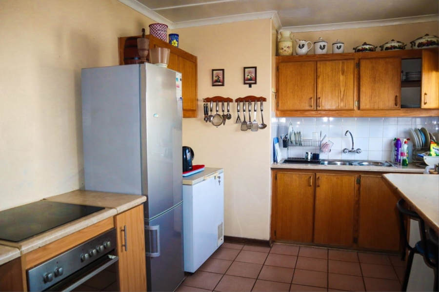 4 Bedroom Property for Sale in Ladybrand Free State